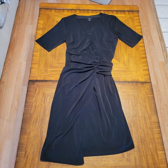 Ann Taylor Dresses & Skirts - Ann Taylor Black Wrap Top Dress with Gathered Banding at Waist